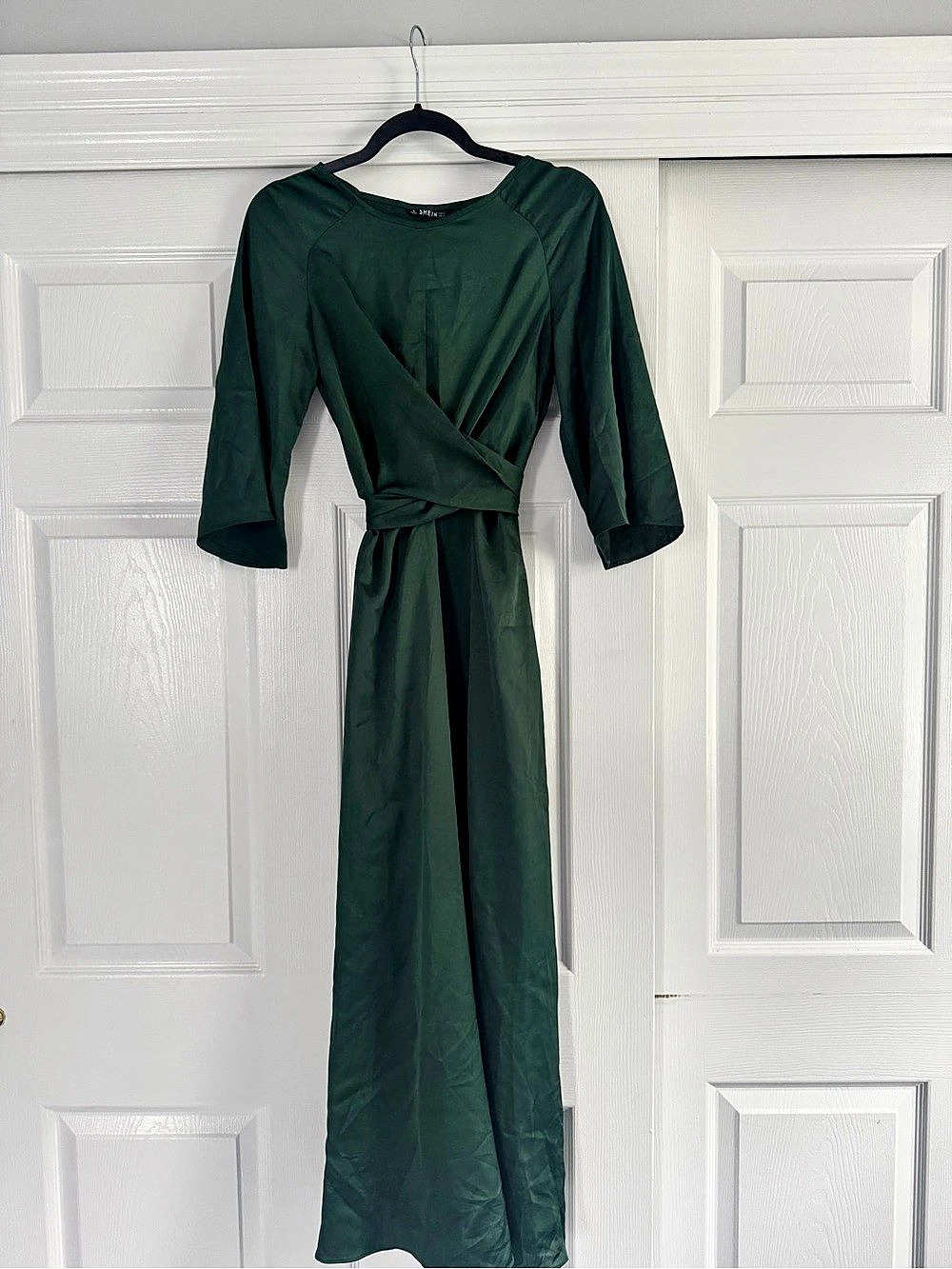 SHEIN Frenchy Solid Knot Side Wrap Satin Dress Green Small